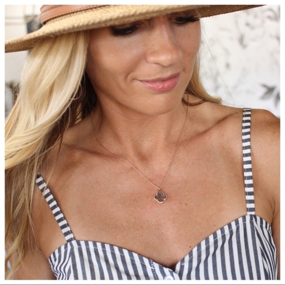 Jewelry - Two Tone Gold-black Clover Necklace